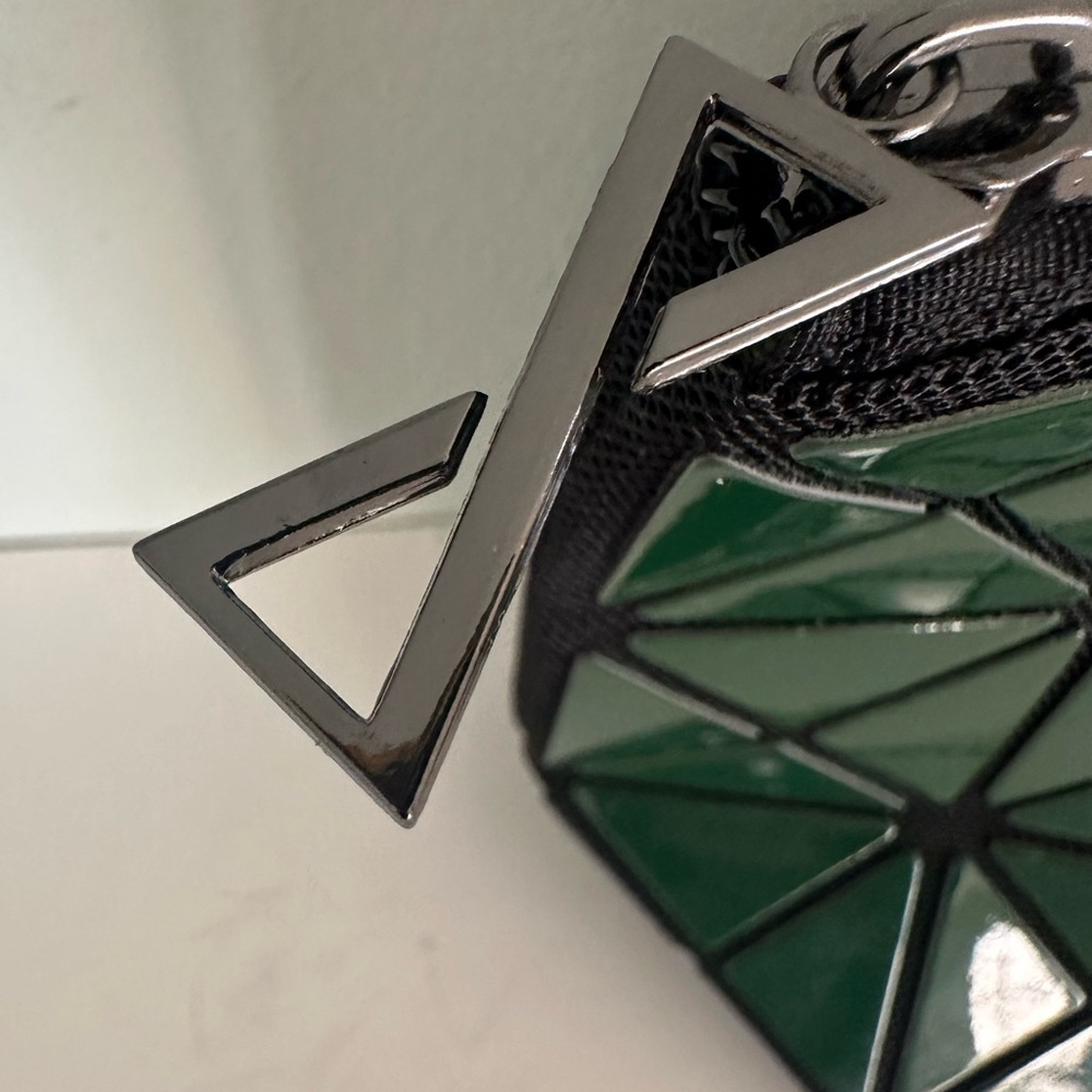 Geometric Green Cosmetic Bag - Picture 3 of 7